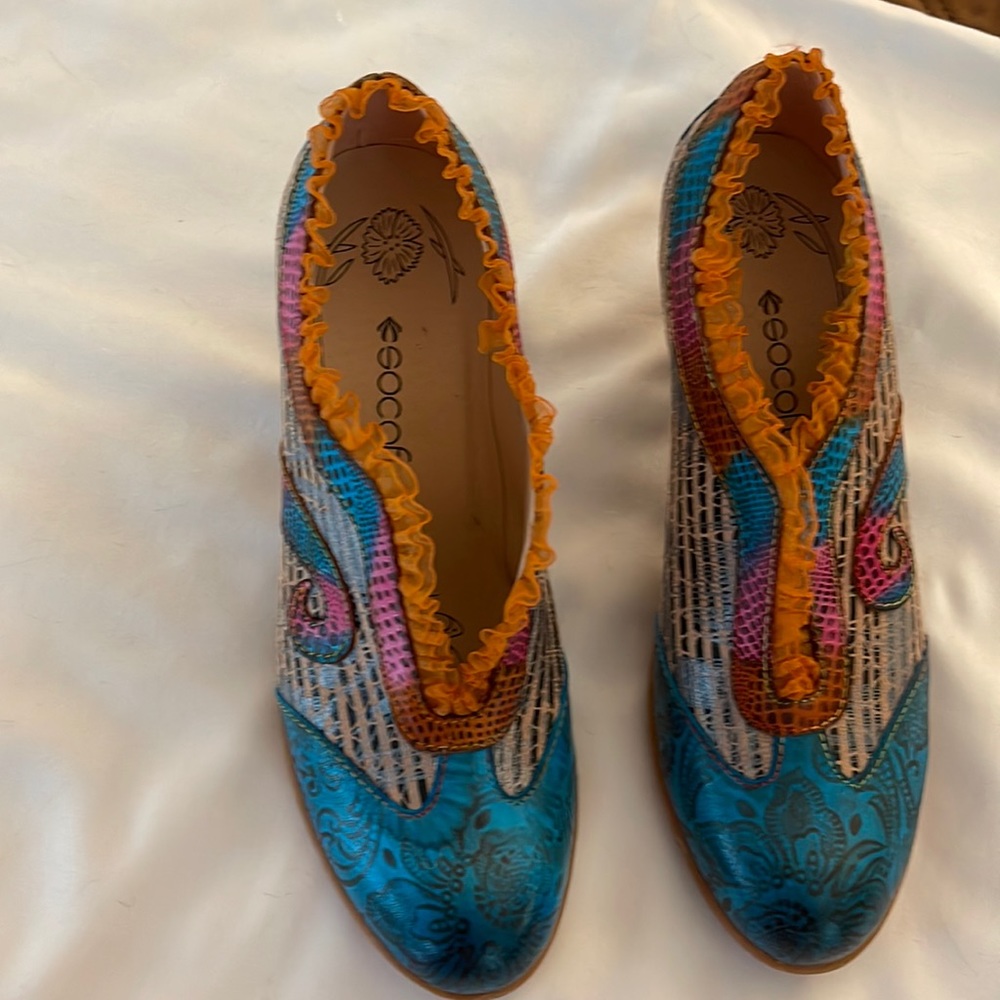 Colorful pumps